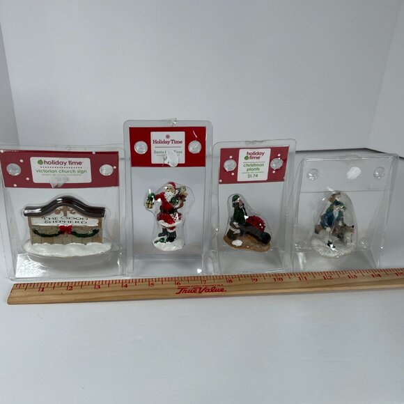 Lot Of 4 Christmas Village Figurines Vintage Church Sign People Santa Dog - Picture 11 of 12
